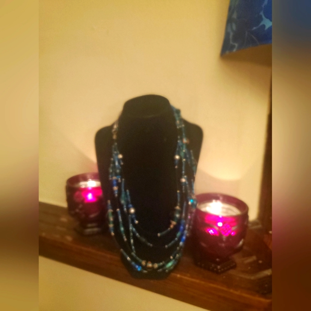 Beautiful glass beaded lamp work beads necklace aqua teal colors 90s Statement
